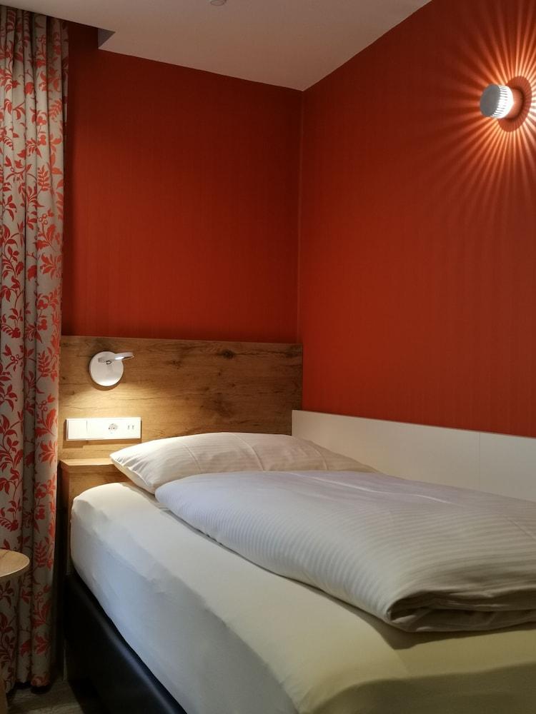 Hotel Azenberg Stuttgart Luaran gambar